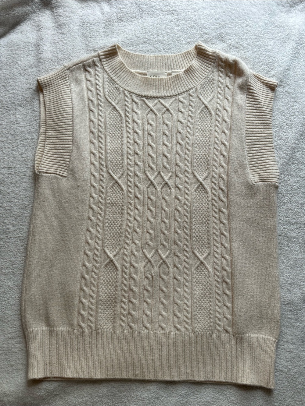 Women’s sweater vest